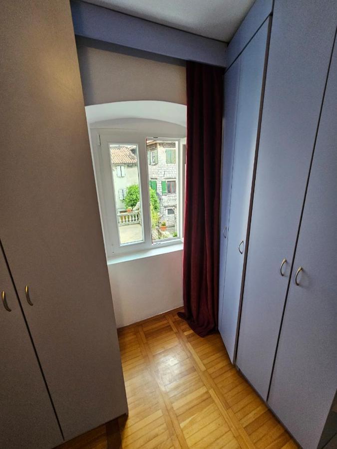 Apartment Ana Paola Kotor Bagian luar foto