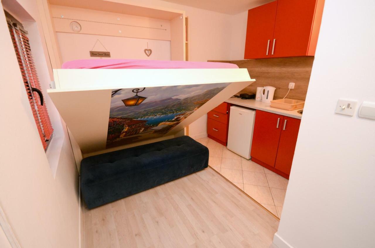 Apartment Ana Paola Kotor Bagian luar foto